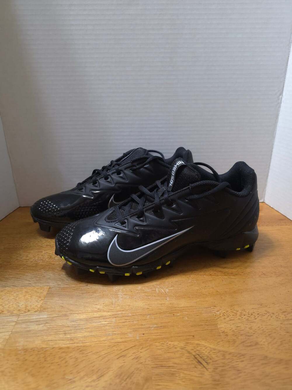 Nike Alpha Menace 4 Shark Football Cleats Black
